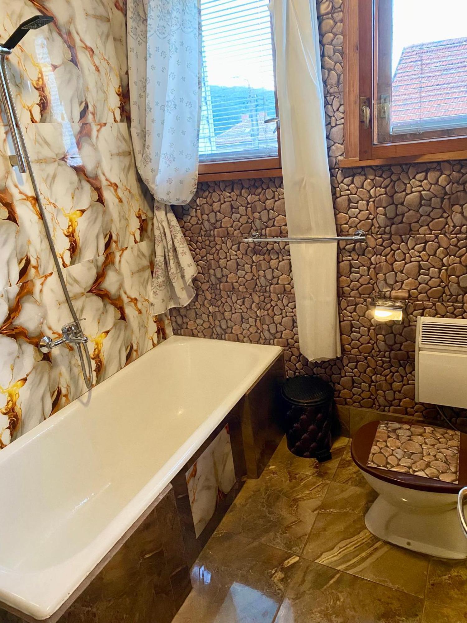 Niya Guest House Beli Iskar Ngoại thất bức ảnh