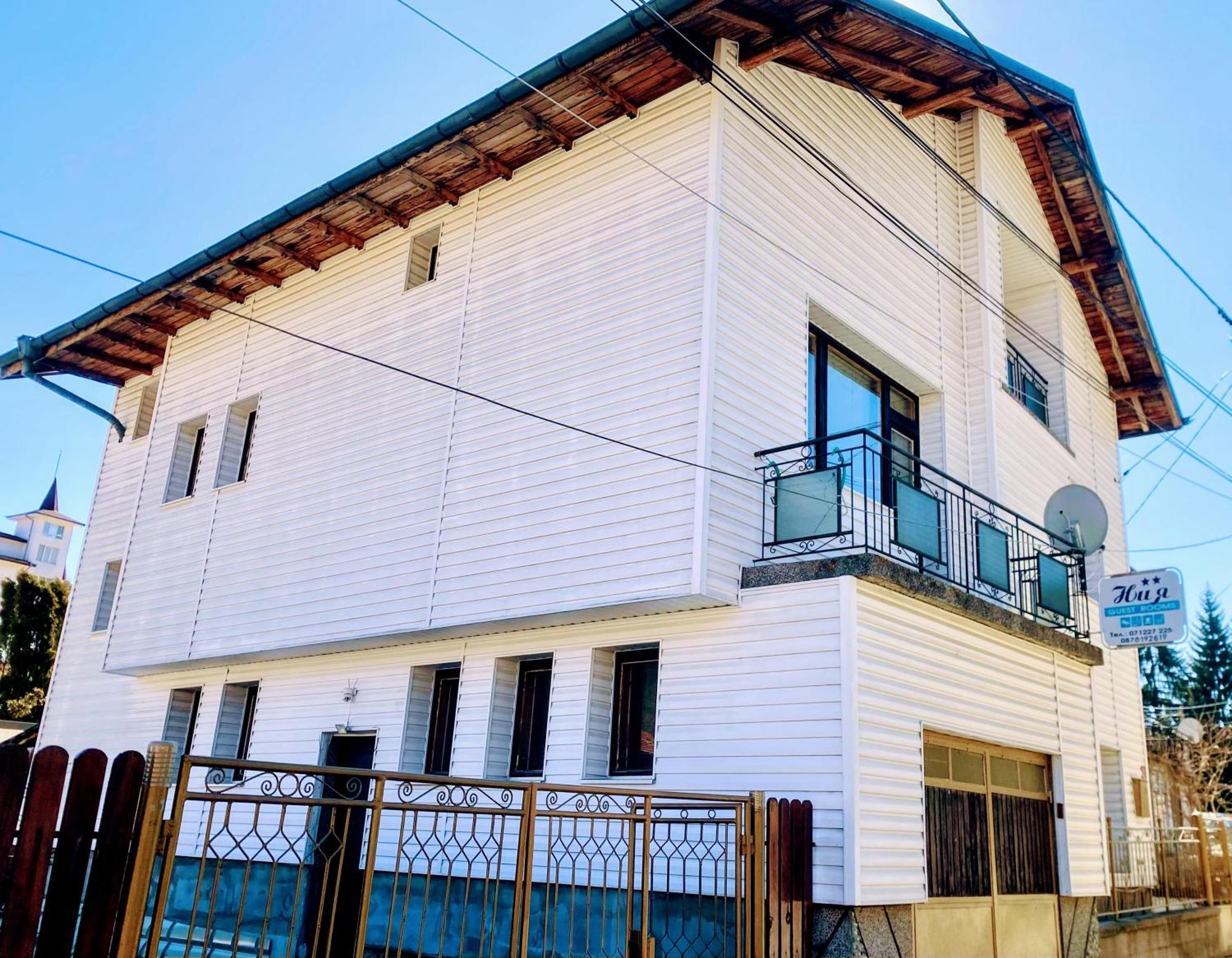 Niya Guest House Beli Iskar Ngoại thất bức ảnh